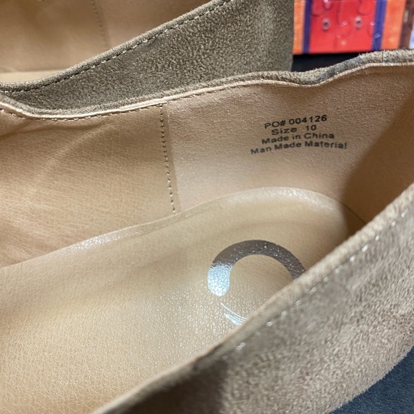 Women’s Carrie Mary Jean Flats - Picture 3 of 7